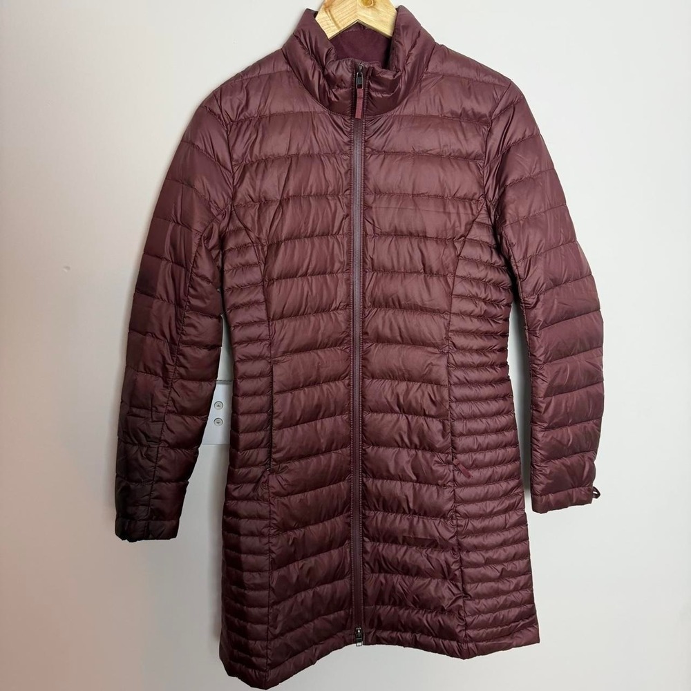 Patagonia Maroon Women's Fiona Parka Puff Jacket XS
